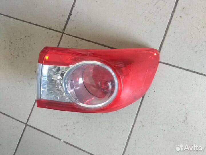 Фонарь задний Королла