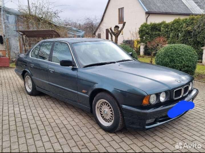 Запчасти, разбор BMW 5 E34 1988 - 1995г