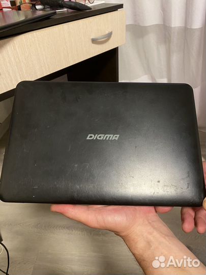 Продам ноутбук digma