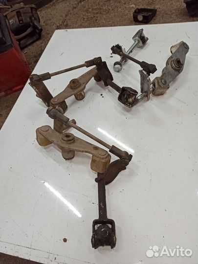 Кулиса (вертолет) Daewoo Nexia