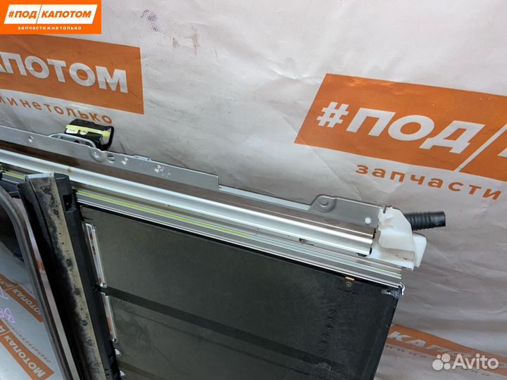 Люк Mercedes-Benz E-Класс W212 2011