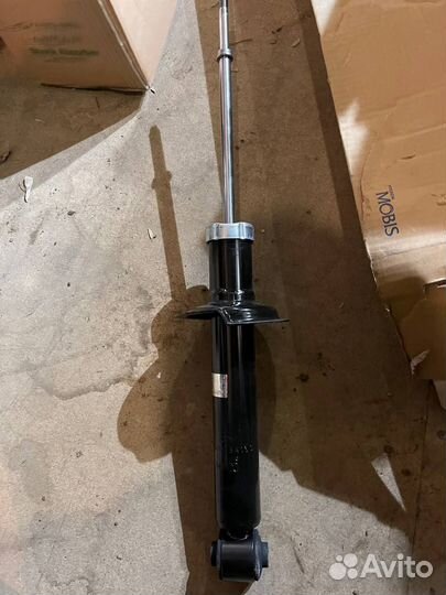 Амортизатор задний Hyundai Sonata 1993-1998
