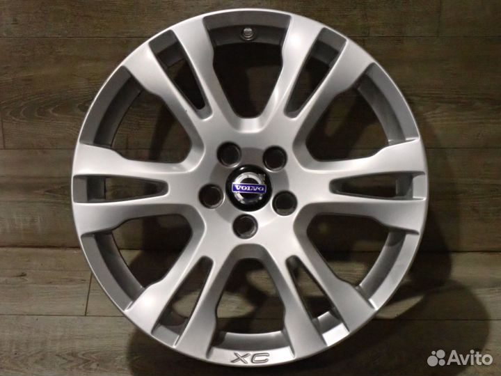 Комплект оригинальных дисков R18 Вольво XC90