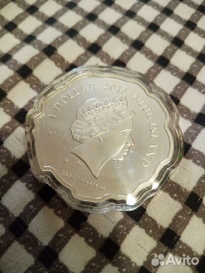 1доллар. Монета Благополучия Ниуэ коза с козлятами