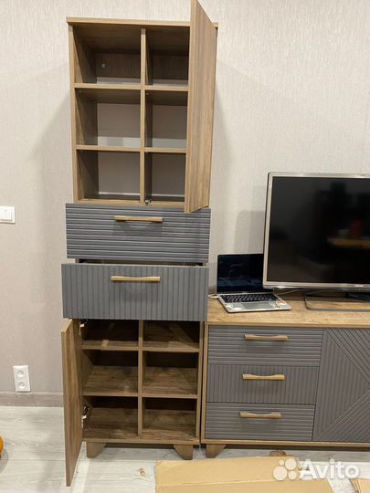 Стенка в гостиную