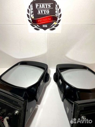 Зеркала комплект Infiniti QX56 QX80 Z62 Black