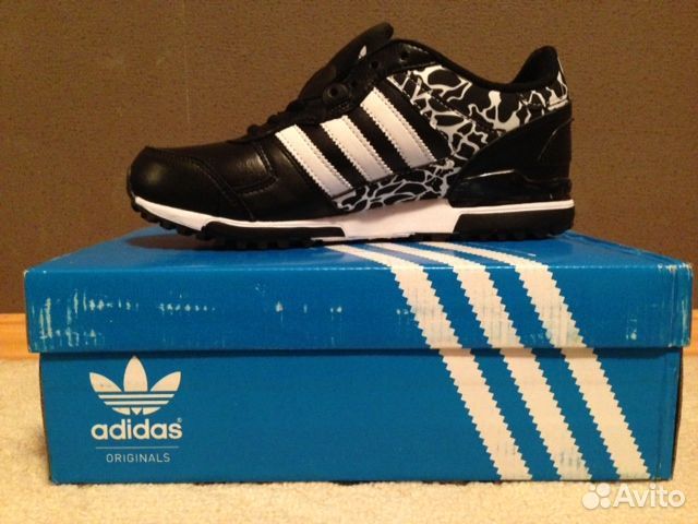 Кроссовки Adidas ZX-750