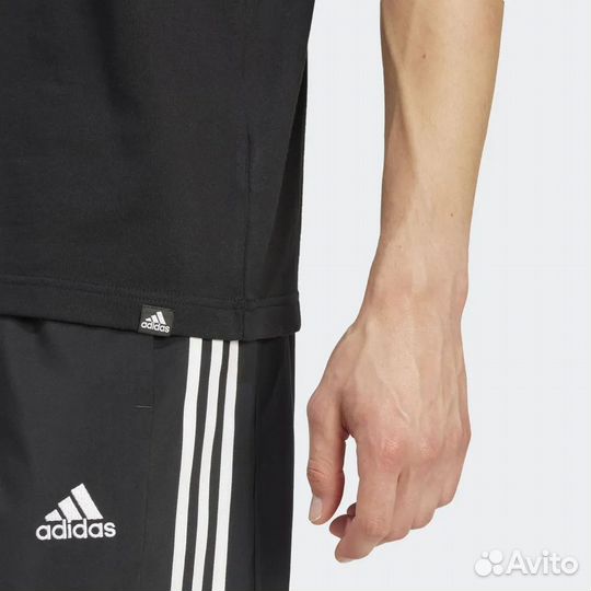 Adidas оригинальная новая
