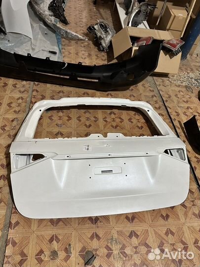 Крышка багажника w167