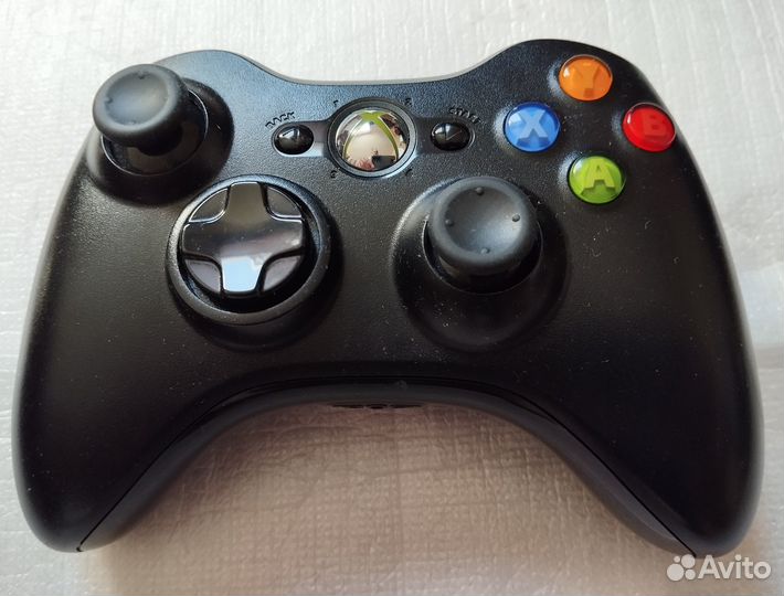 Xbox 360 Slim E 250GB Freeboot