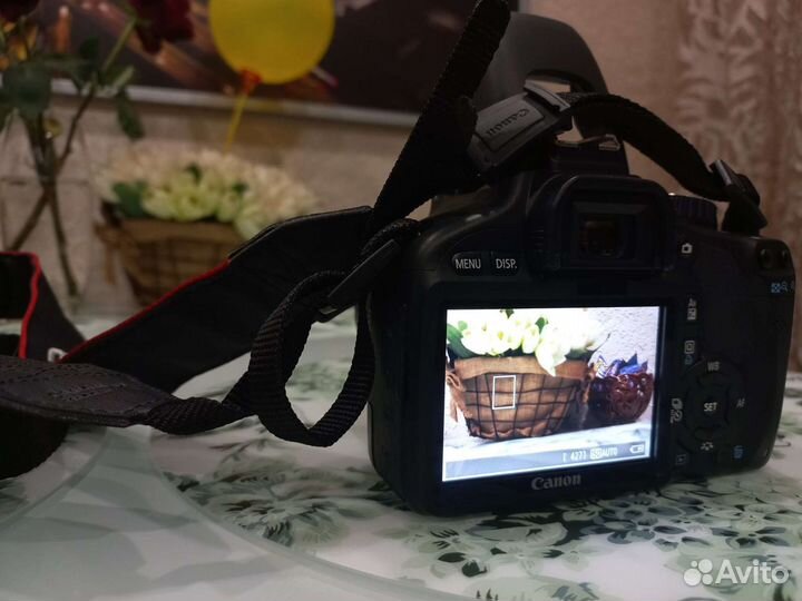 Зеркальный фотоаппарат canon DS 126271 EOS550