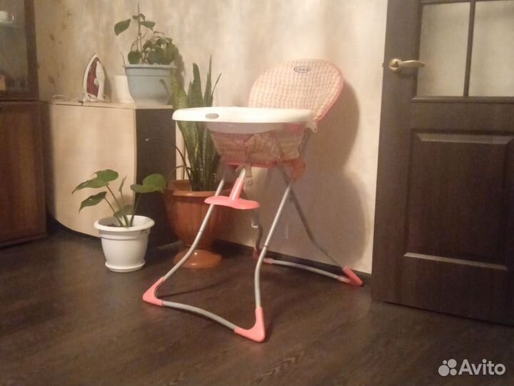 Стульчик для кормления graco