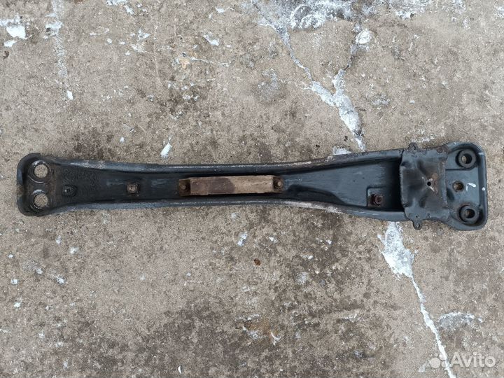 Передняя продольная балка Nissan Almera N16