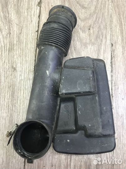 Резонатор воздушного фильтра Opel Astra H Z16XEP