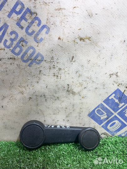 Ручка стеклоподъемника задняя левая Ford Fusion