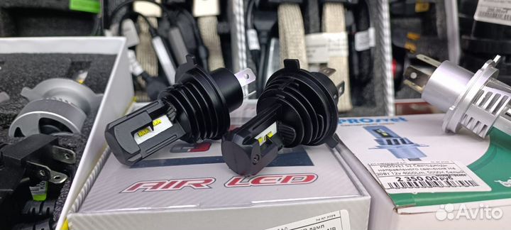 Светодиодные лампы H4 (LED) ближний дальний 2шт