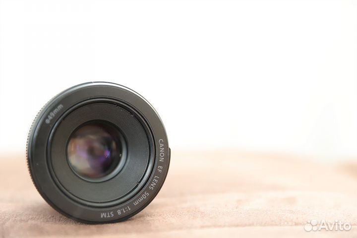 Обьектив Canon ef 50mm f 1.8 stm