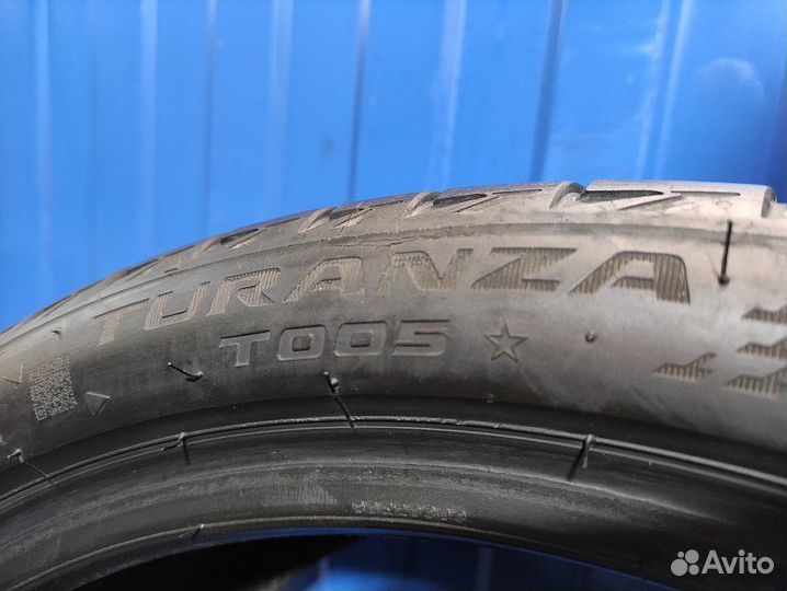 Bridgestone Turanza T005 255/35 R19