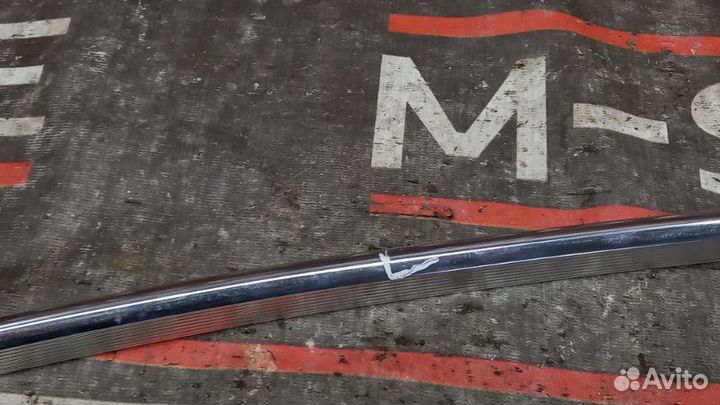 Молдинг крыши левый Audi Q5 8R cdnc 2009