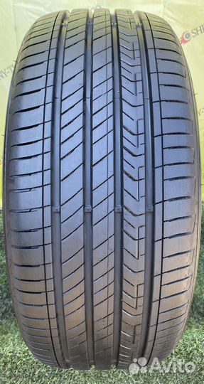 Kumho Majesty 9 Solus TA91 235/55 R17 103W