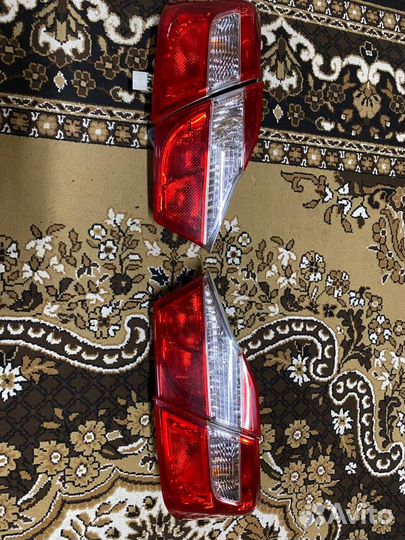 Задние стопы на Камри 50 оригинал