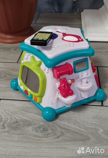 Интерактивный обучающий куб Auby