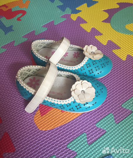 Туфельки на девочку 23р