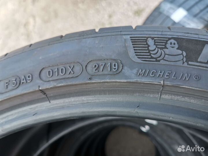 Michelin Pilot Sport 4 S 265/35 R21