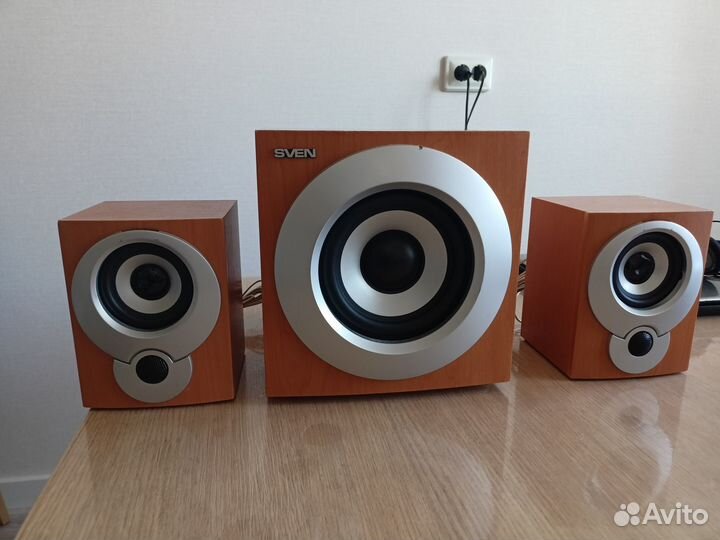 Sven колонки с сабвуфером