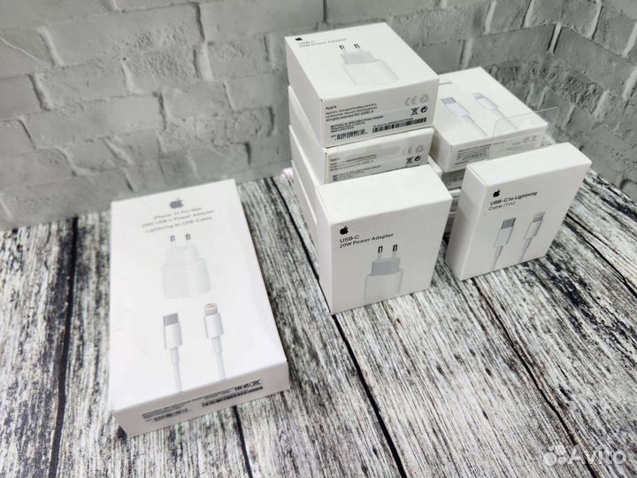 Зарядное устройство для телефона Apple