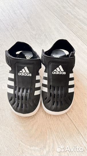 Сандалии adidas детские