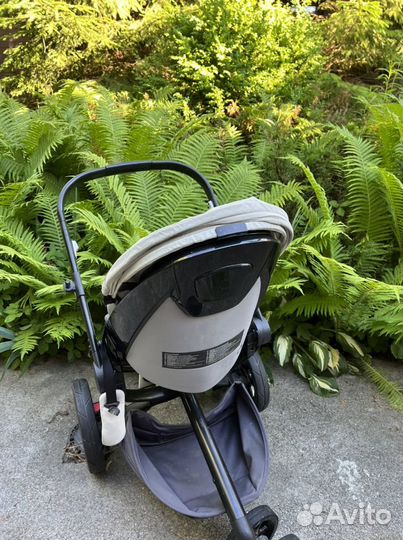 Коляска quinny moodd