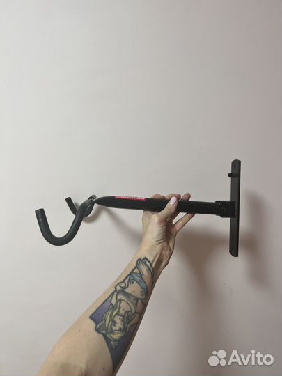 Держатель велосипеда настенный