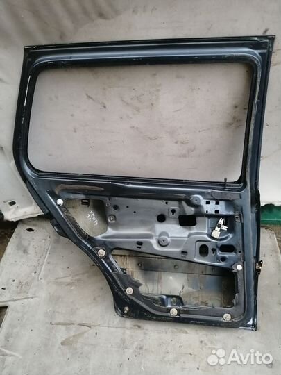 Дверь задняя левая для VW Vento 1991-1997