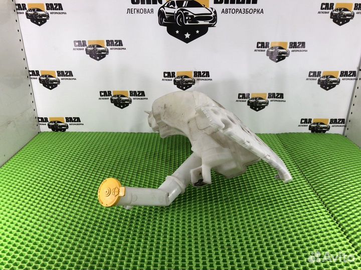 Бачок омывателя Mazda 3, Mazda 5