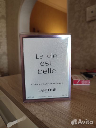 Туалетная вода женская Lancome LA Vie est belle