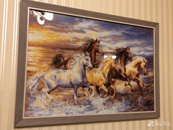 Картина в лучах заката