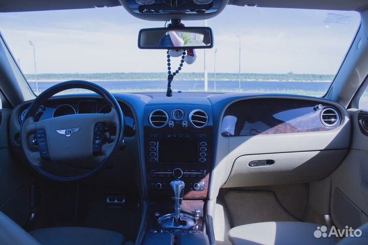 Прокат и аренда авто.Bentley Continental GT