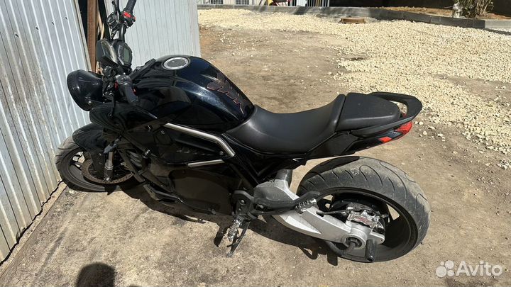 Электро мотоцикл ducati diavel