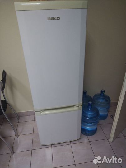 Холодильник на запчасти