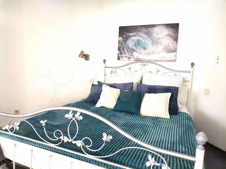 2-к. квартира, 100 м², 3/12 эт.