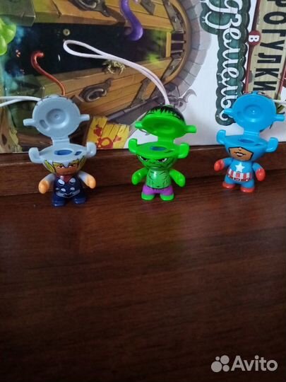 Киндер сюрприз (фигурки)