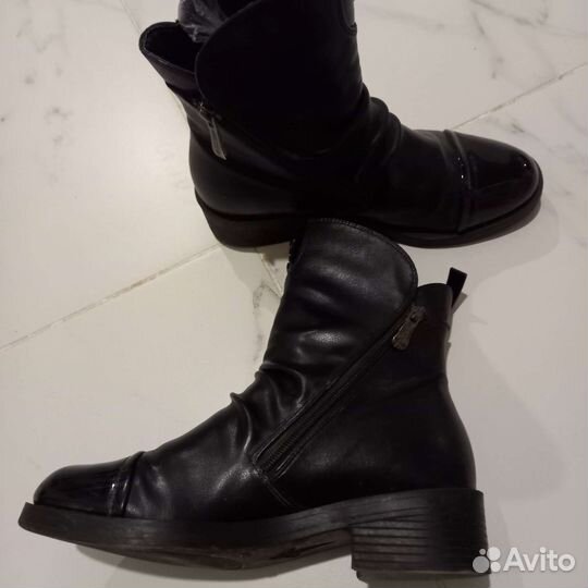 Ботинки женские 38 размера кожаные демисезонные