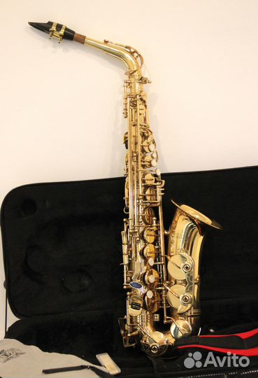 Саксофон альт Roy Benson AS-202