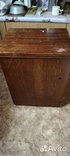 Швейная машина ножная