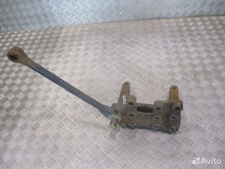 Кронштейн переднего бампера DAF 1744290