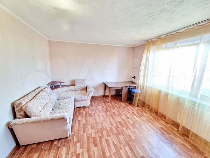 1-к. квартира, 43 м², 4/10 эт.