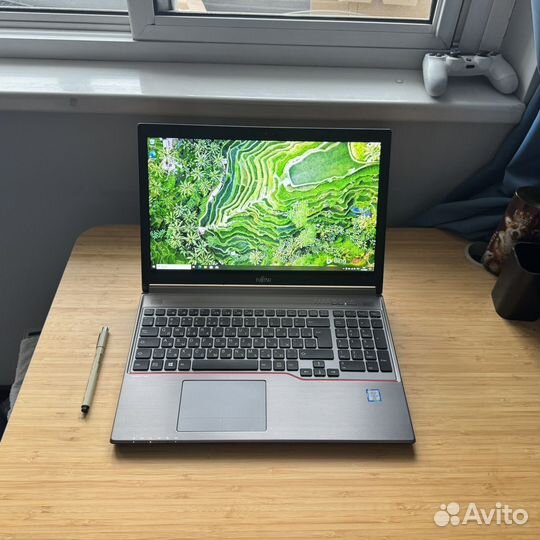 Большой японский Fujitsu 15.6 i5 12Gb IPS