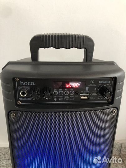 Колонка с микрофоном