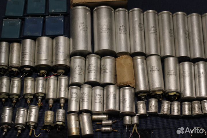 Раритетные конденсаторы 40 шт